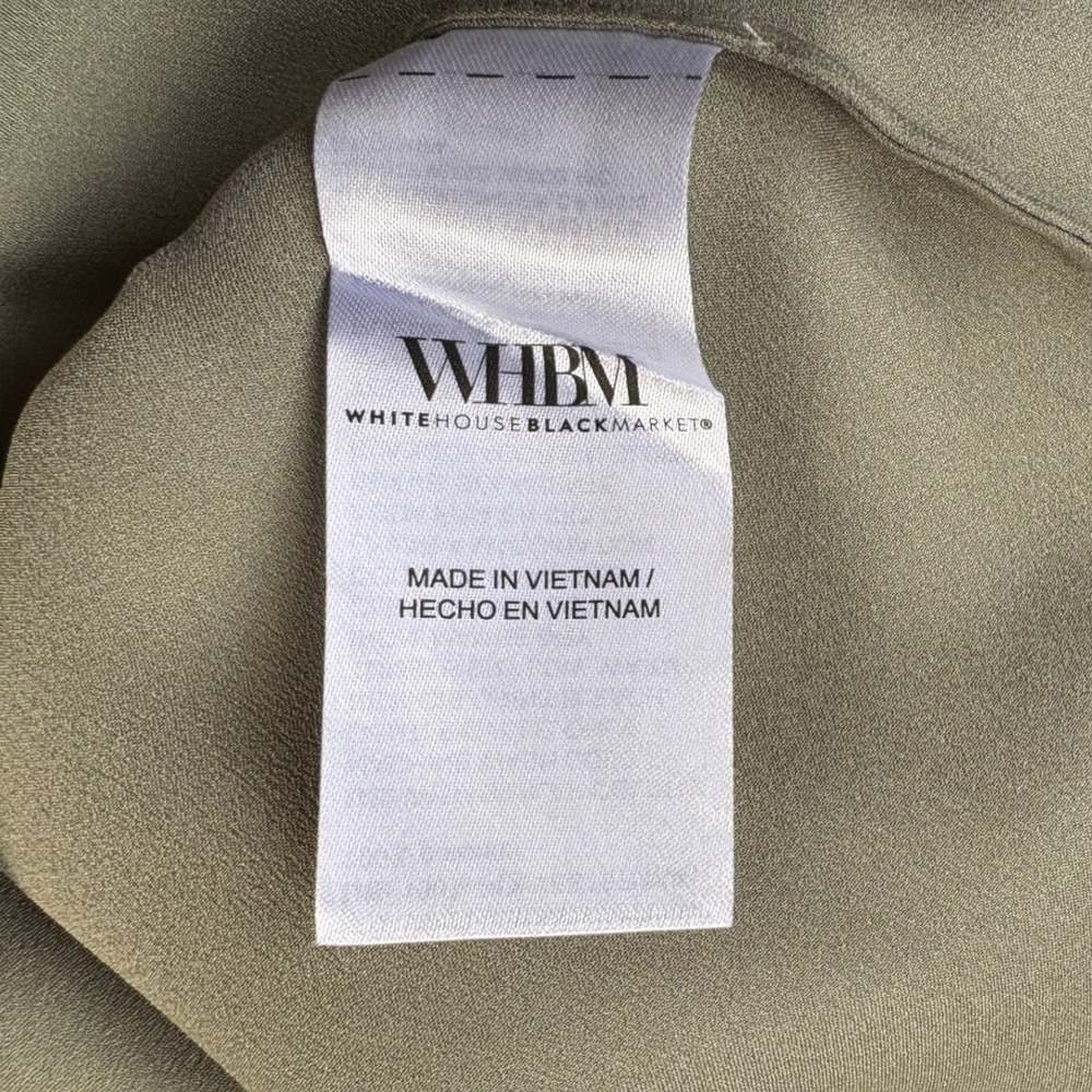 NWT White House Black Market Satin Ruffle Front Shell in Bay Leaf, Size Large - Picture 7 of 8